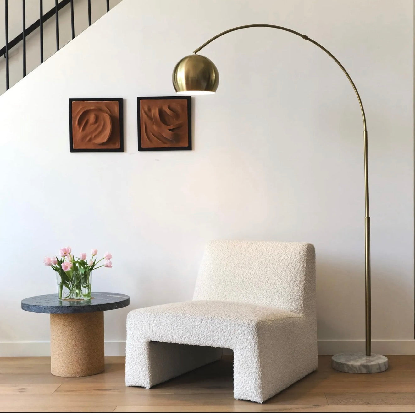 Lampara de piso Moderna Curve.